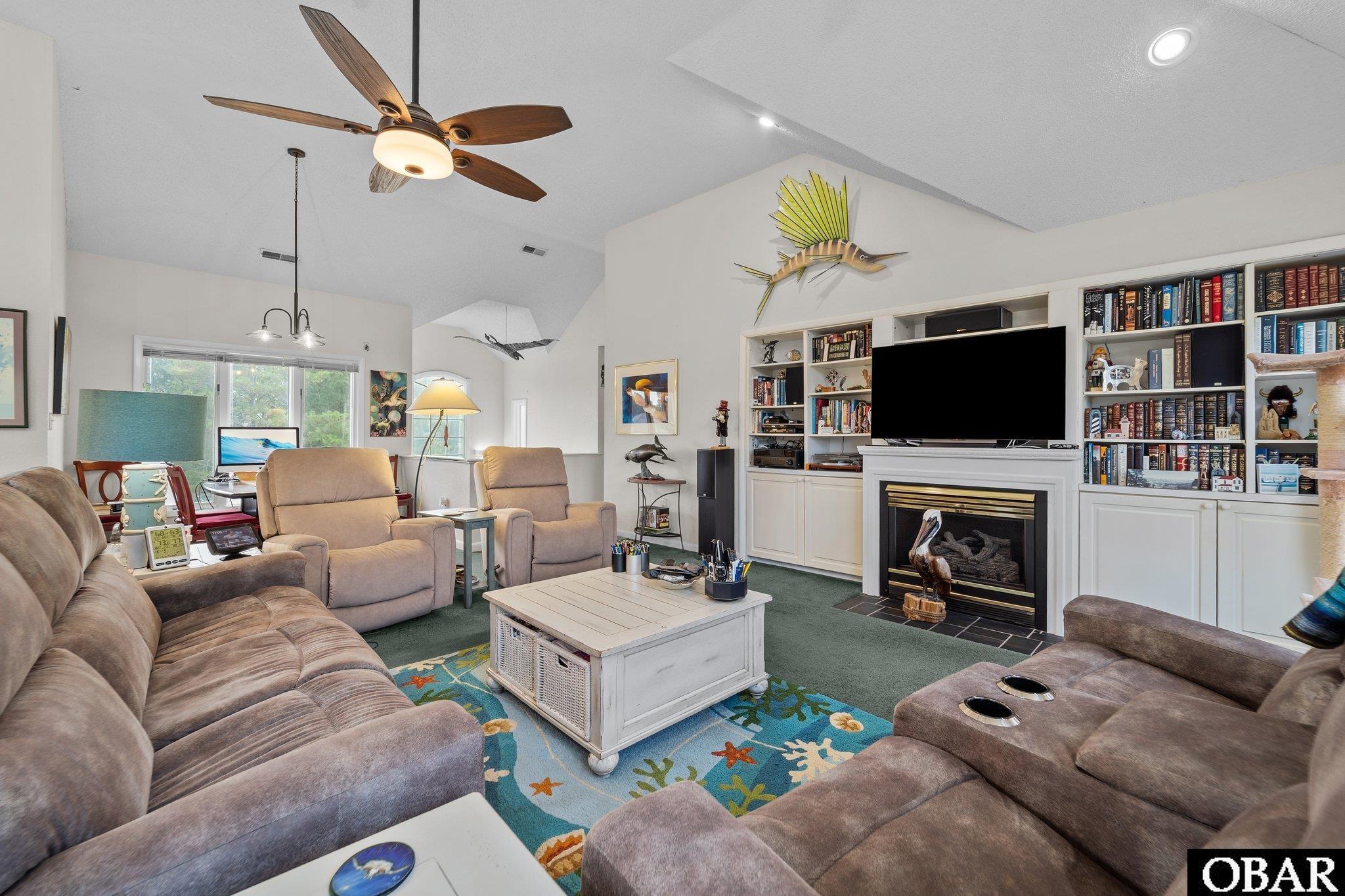 Property Photo: 409 W Raceview Court NC 27959