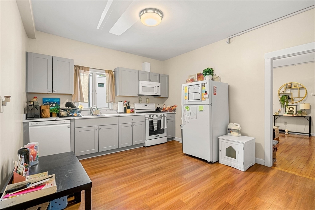 Property Photo: 494-496 Main Street 1 MA 01830
