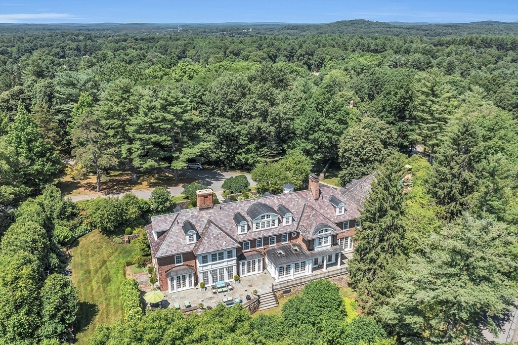 Property Photo: 29 Willard Cmn MA 01742