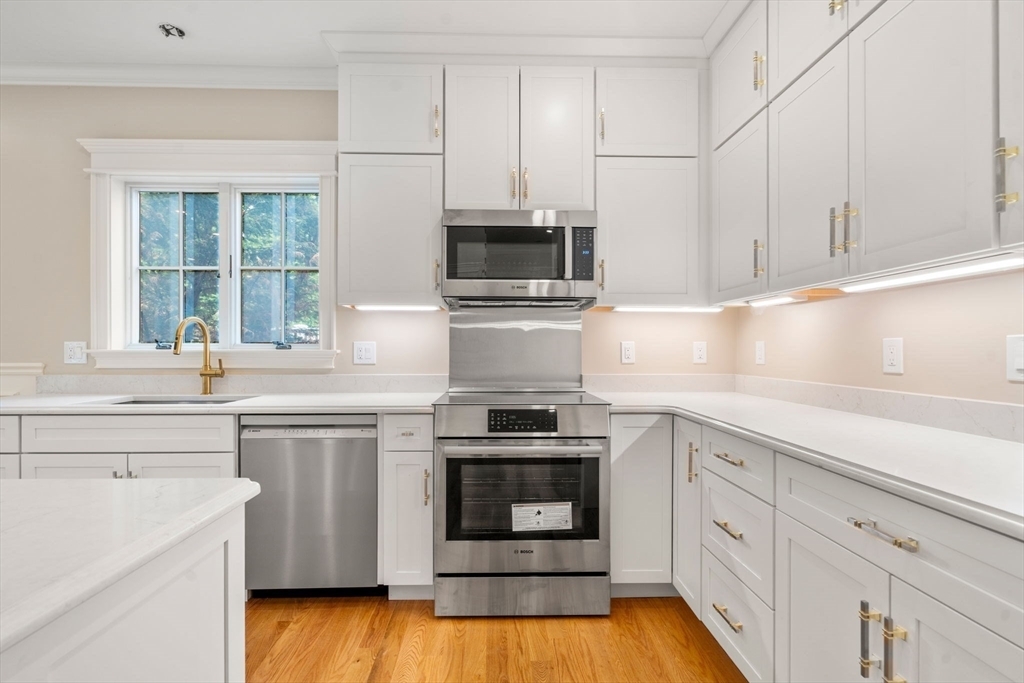 Property Photo: 23 Francis Street 23 MA 02459
