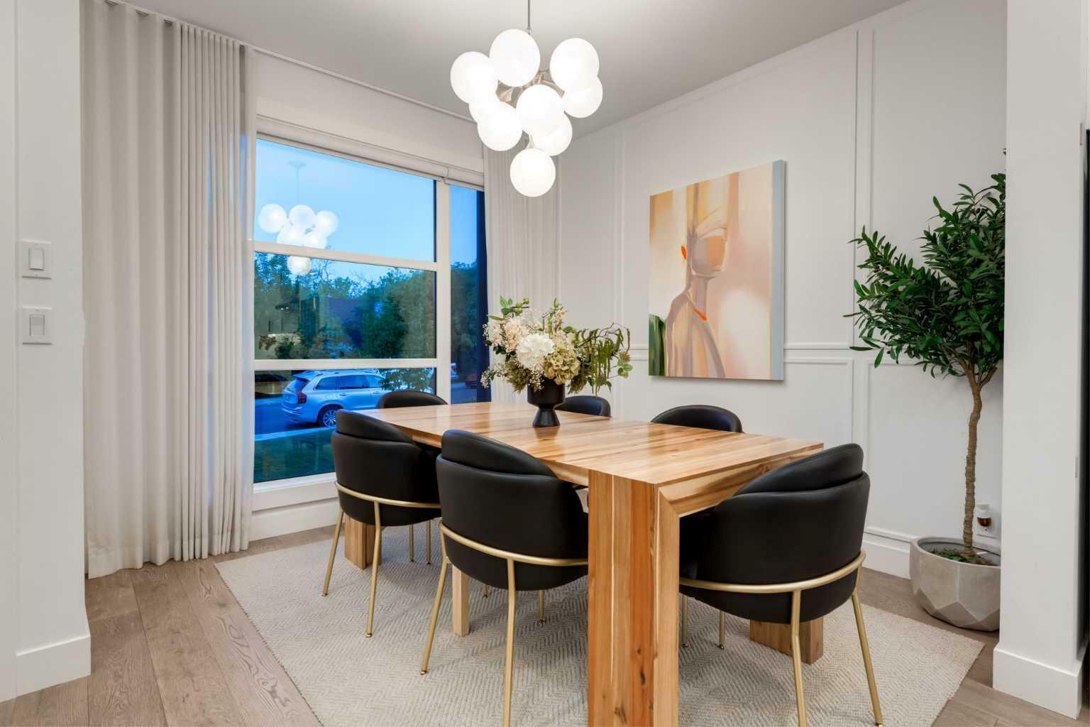 Property Photo: 1828 31 Avenue SW AB T2T 1S7