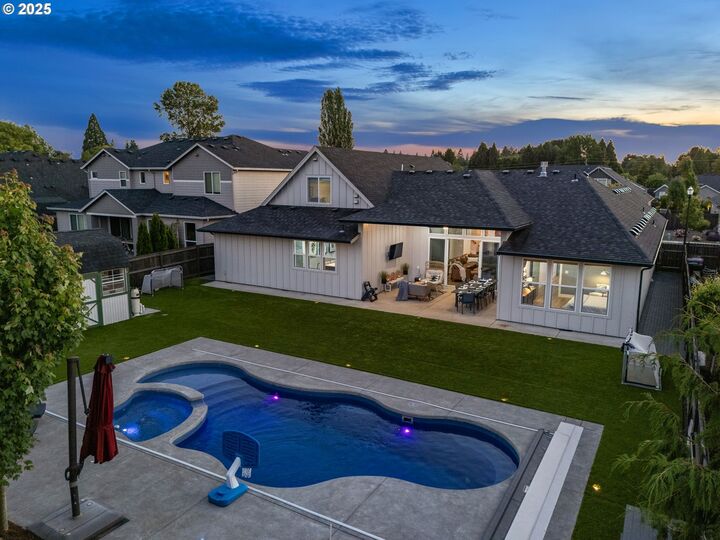 Property Photo: 14015 NE 52nd Ave WA 98686