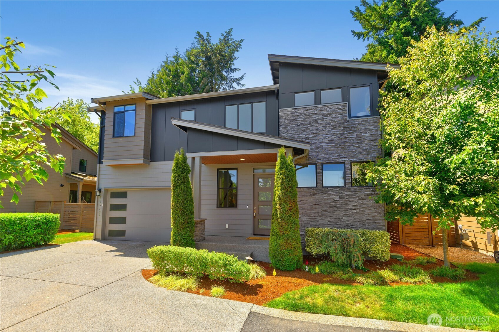 Property Photo: 13223 111th Avenue NE WA 98034