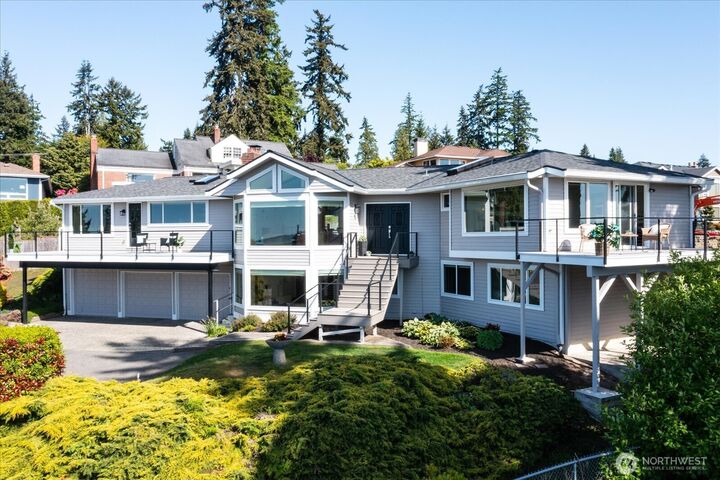 710  9th Avenue S  Edmonds WA 98020 photo