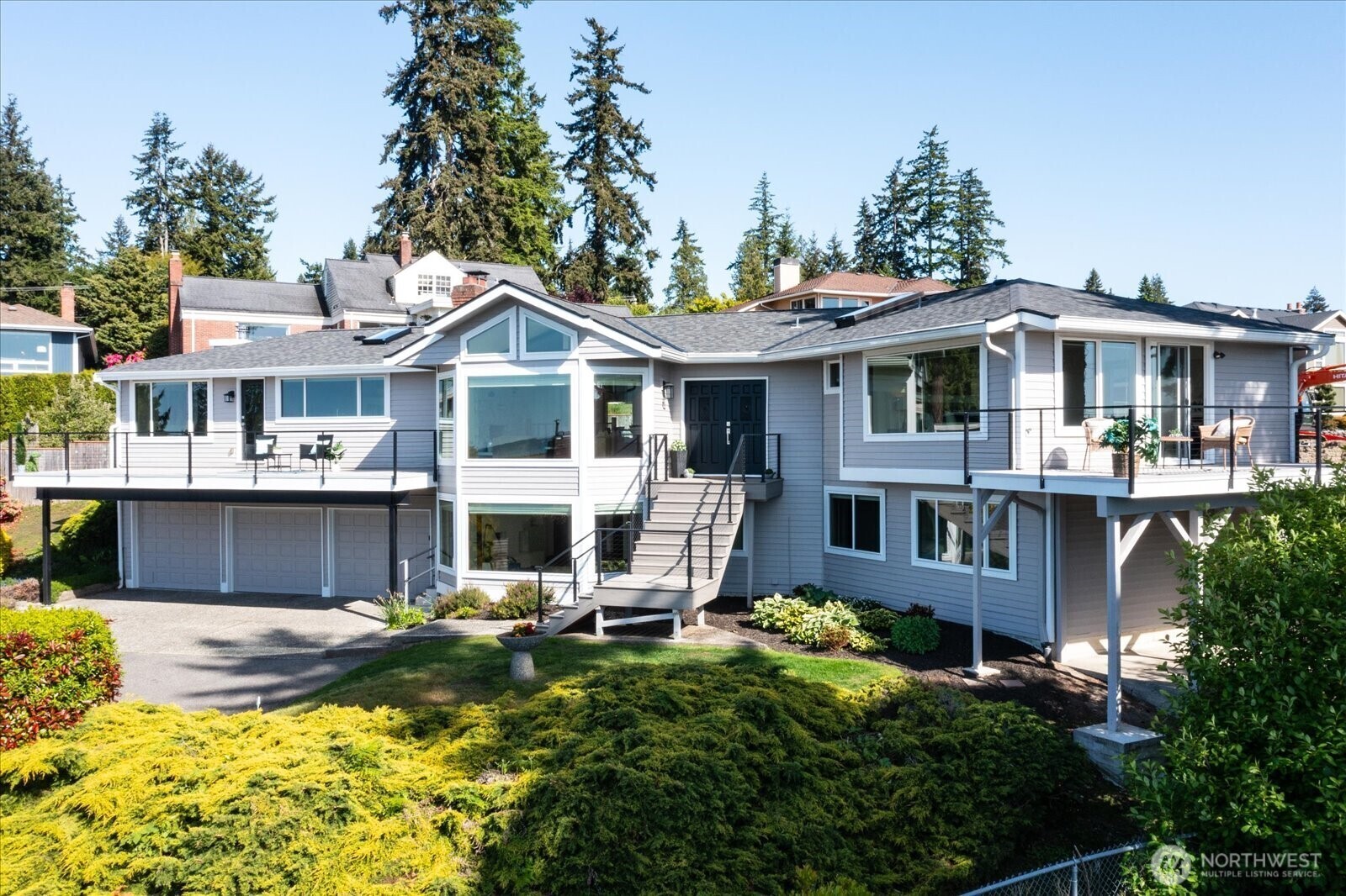 Property Photo:  710  9th Avenue S  WA 98020 