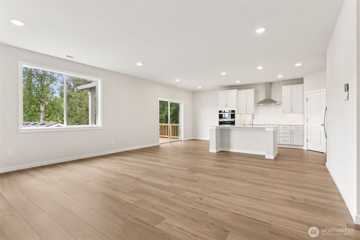 Property Photo: 10814 43rd Avenue SE WA 98208