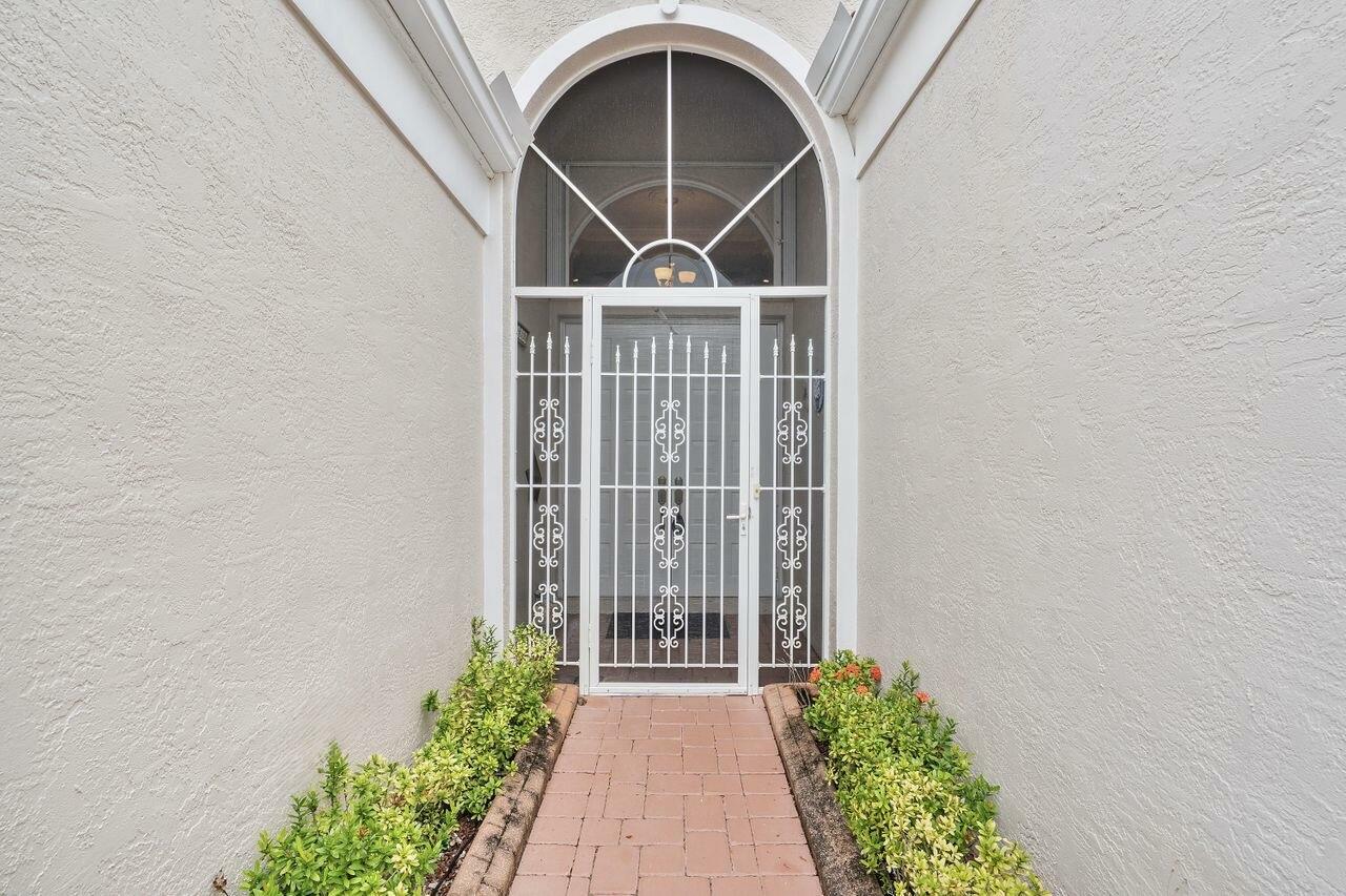 Property Photo:  8351 Mastic Cay  FL 33411 