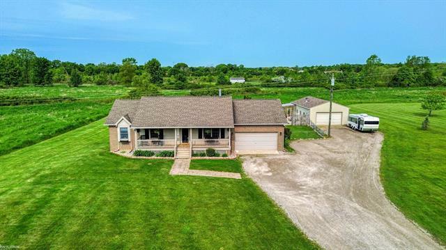 2915 Reeves Road  Memphis MI 48041 photo