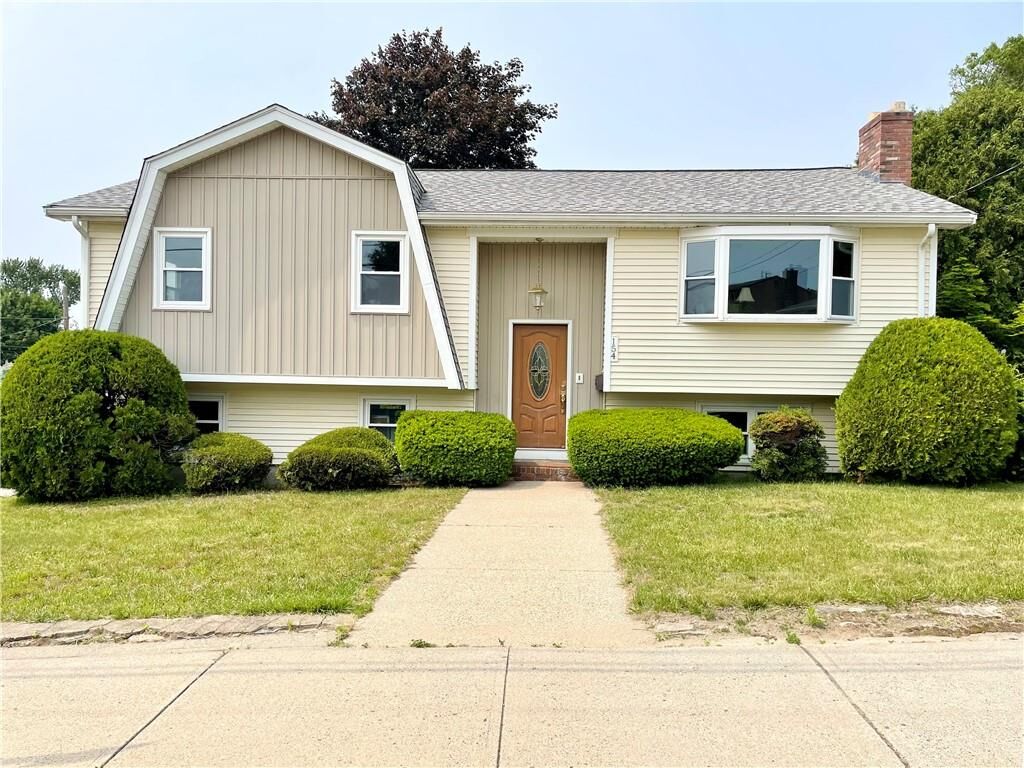 Property Photo:  154 Aylsworth Avenue  RI 02895 