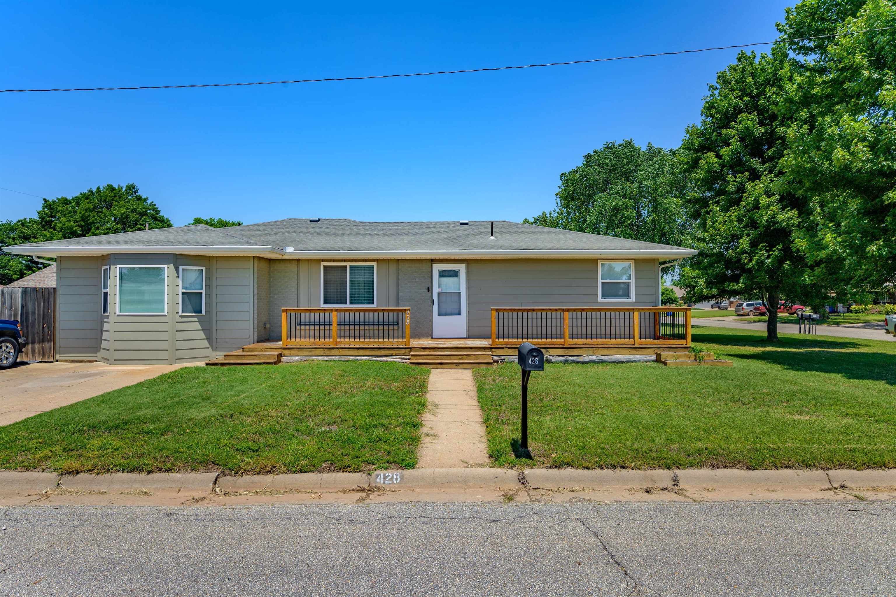 Property Photo: 428 E 1st Ave KS 67025-9052