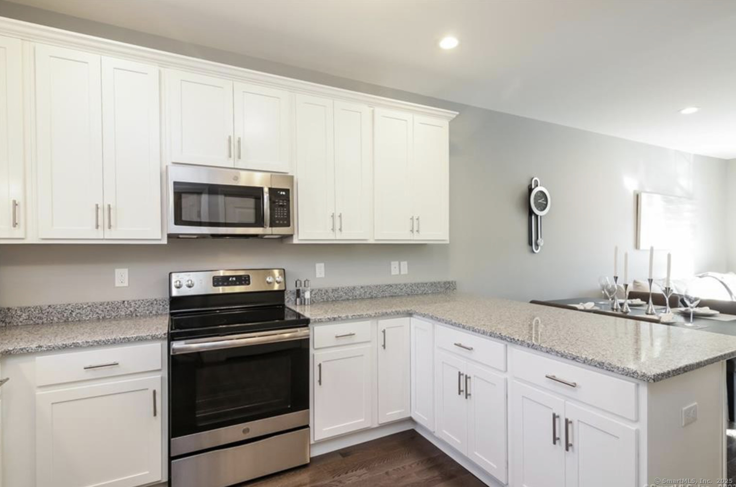 Property Photo: 35 Ringgold Street 101 CT 06119