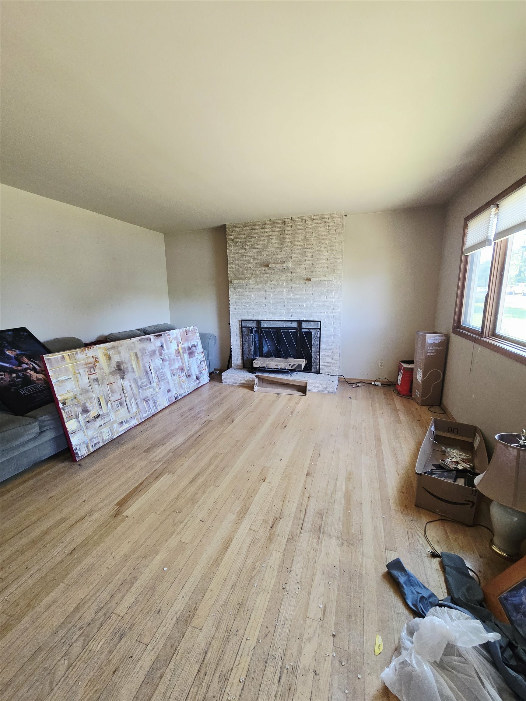 Property Photo: 2222 E Providence Ave WA 99207