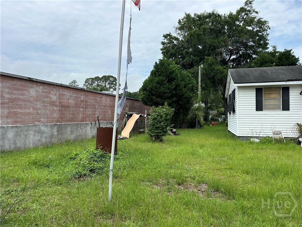 Property Photo:  207 Godsells Street  GA 31405 