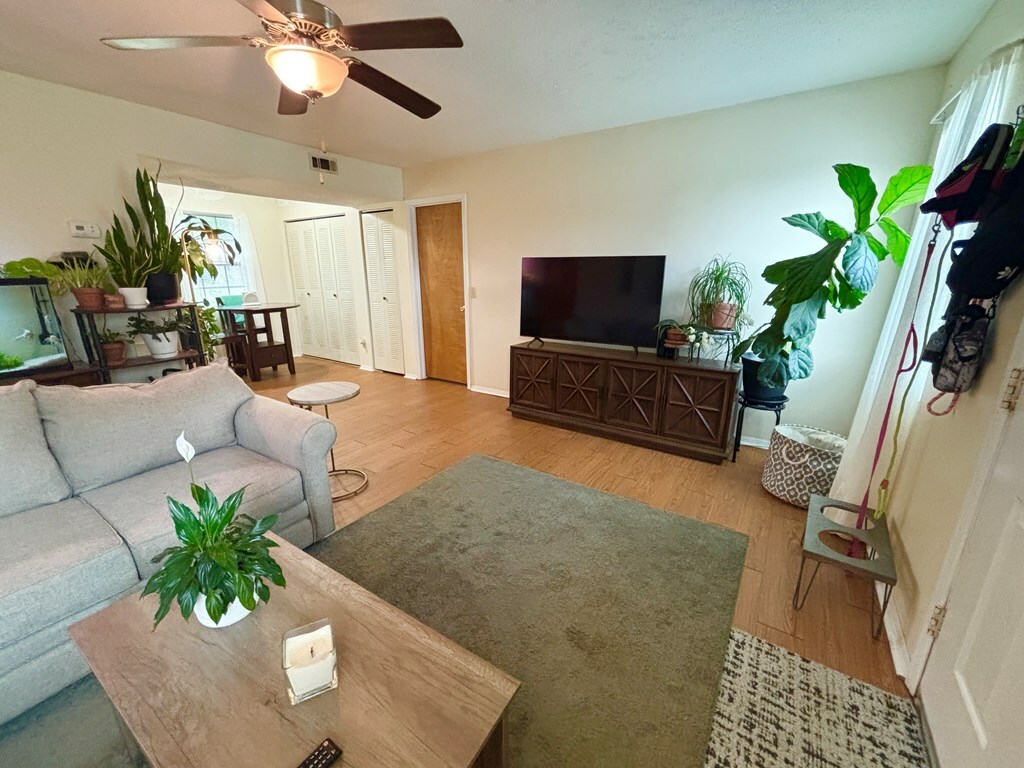 Property Photo: 2507 Dykes AL 36301