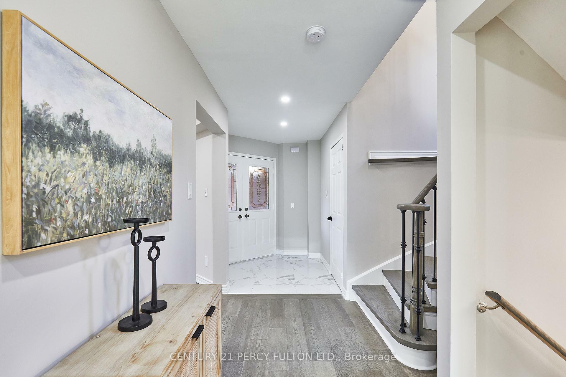 Property Photo: 27 Forest Grove Drive ON L1R 2A7