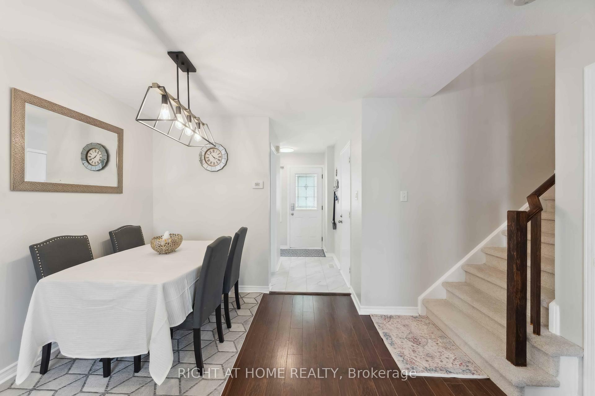 Property Photo: 53 Kimbolton Crescent ON K2K 2S4