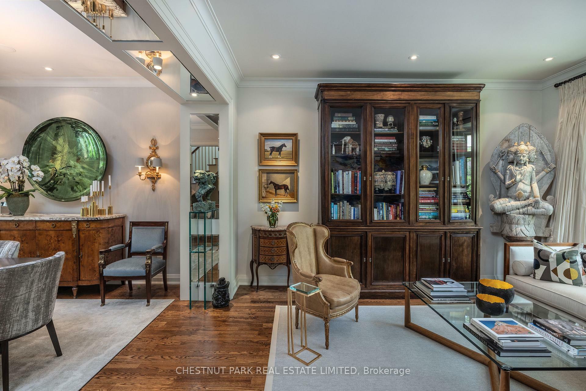 Property Photo:  40 Summerhill Gardens  ON M4T 1B4 