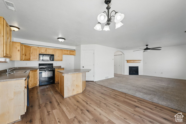 Property Photo:  1776 N Belvedere Way W  UT 84041 