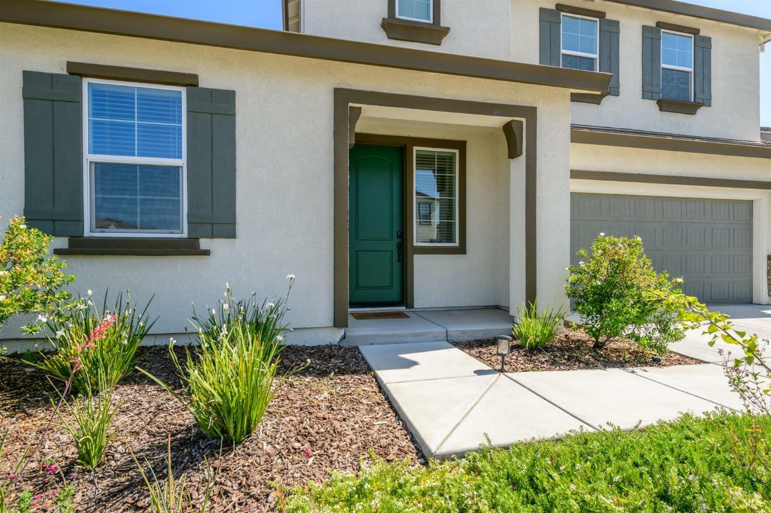 Property Photo: 567 Coneflower Street CA 95687
