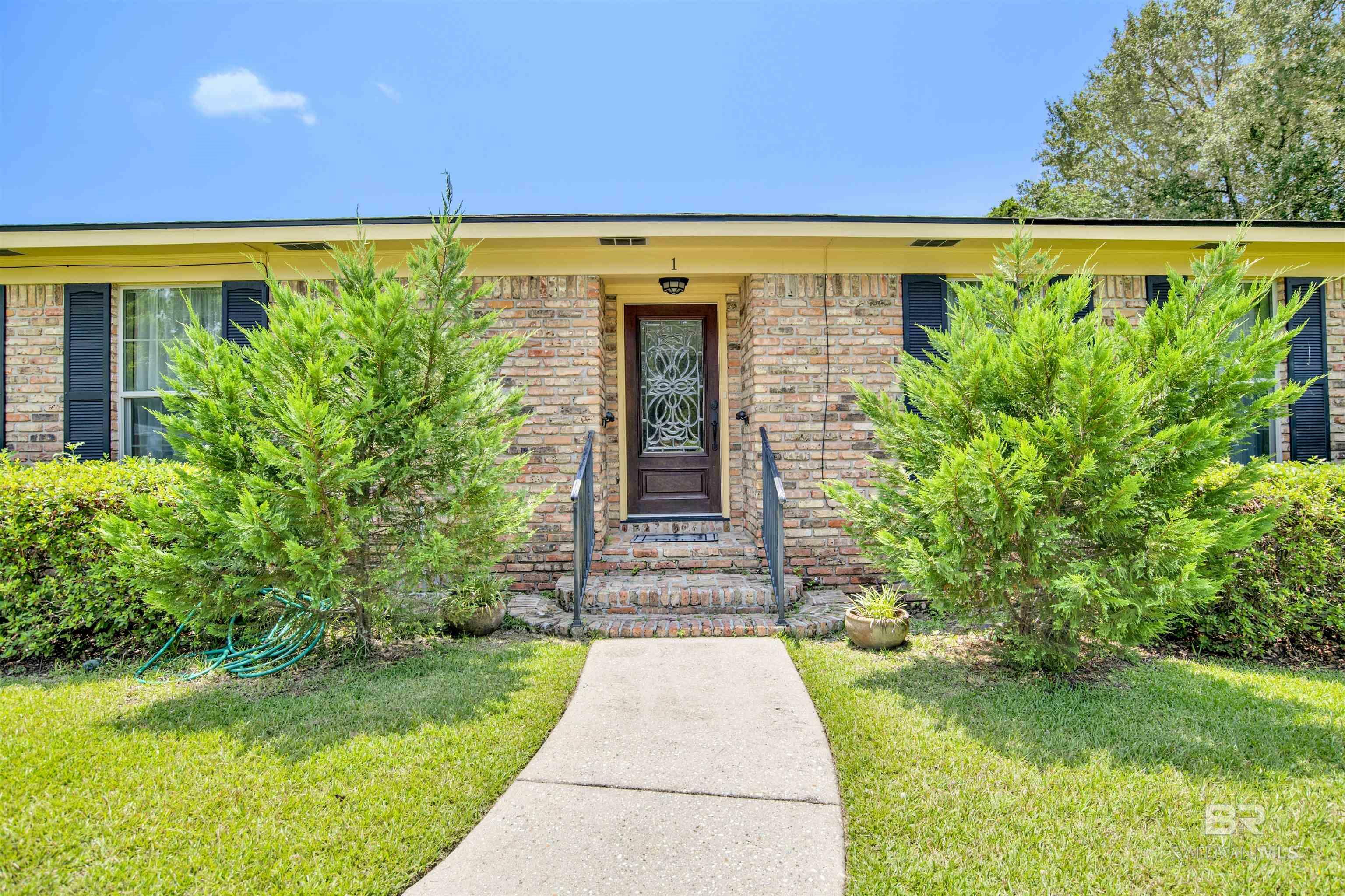 Property Photo:  1 Village Main  AL 36527 