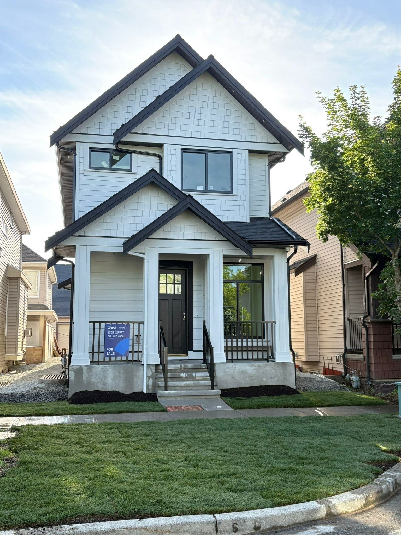 Property Photo: 7265 192A Street BC V4N 5Y3