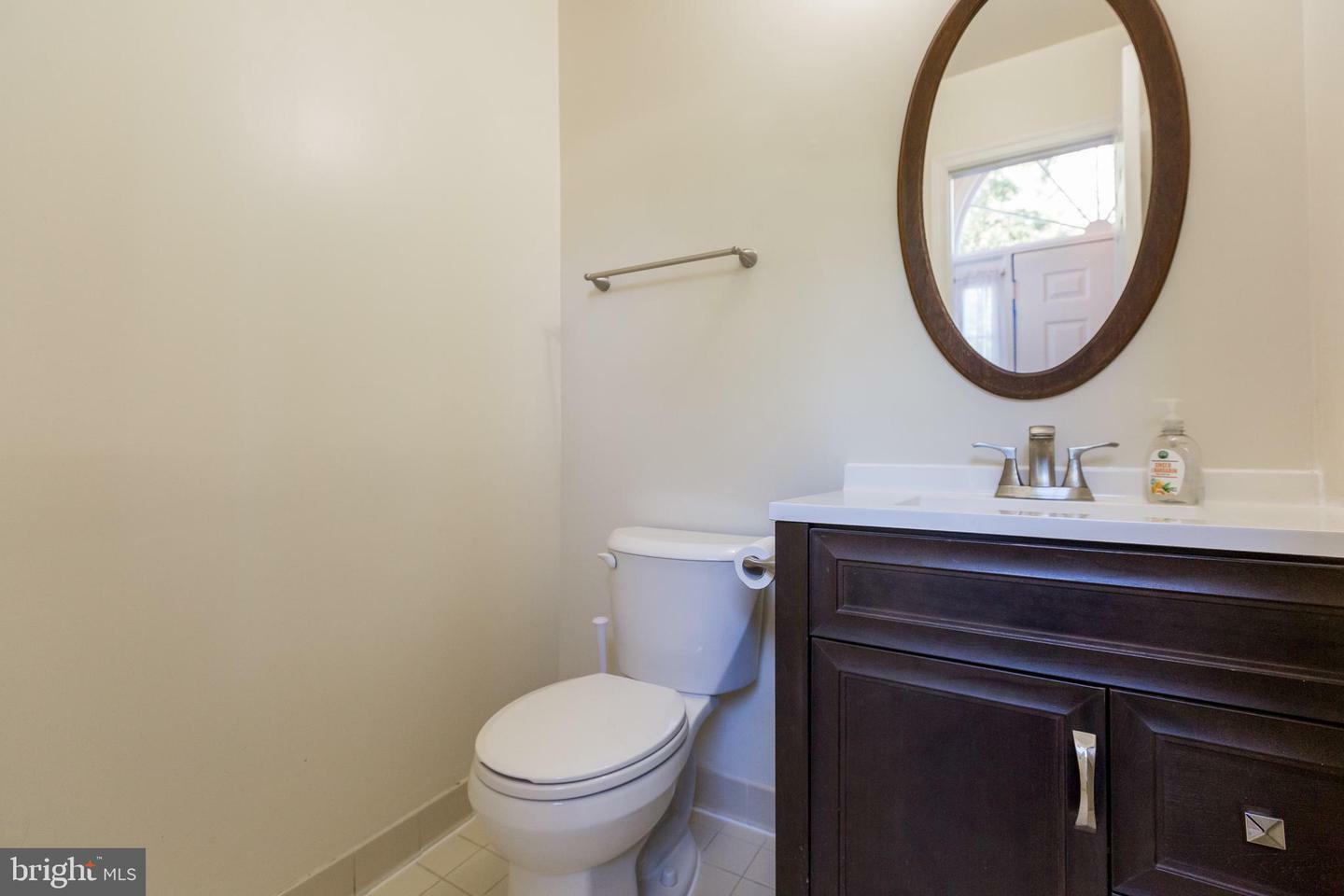 Property Photo: 6123 Joust Lane VA 22315