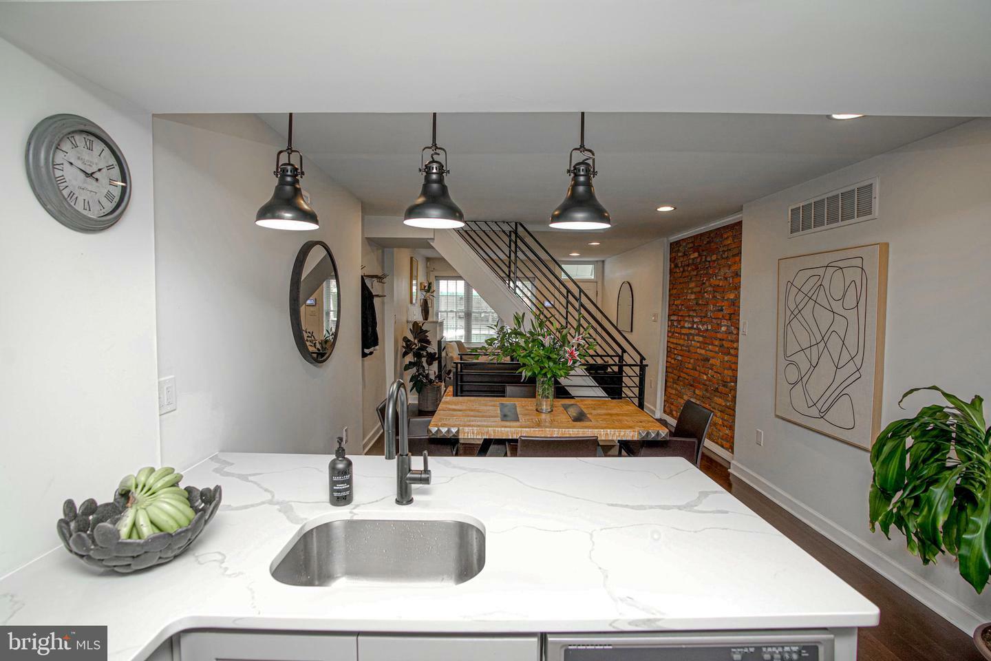 Property Photo: 710 Clymer Street PA 19147