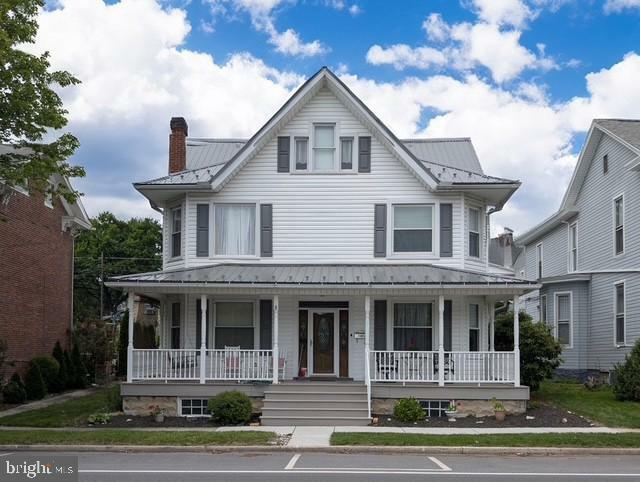 Property Photo: 902 Main St PA 16678