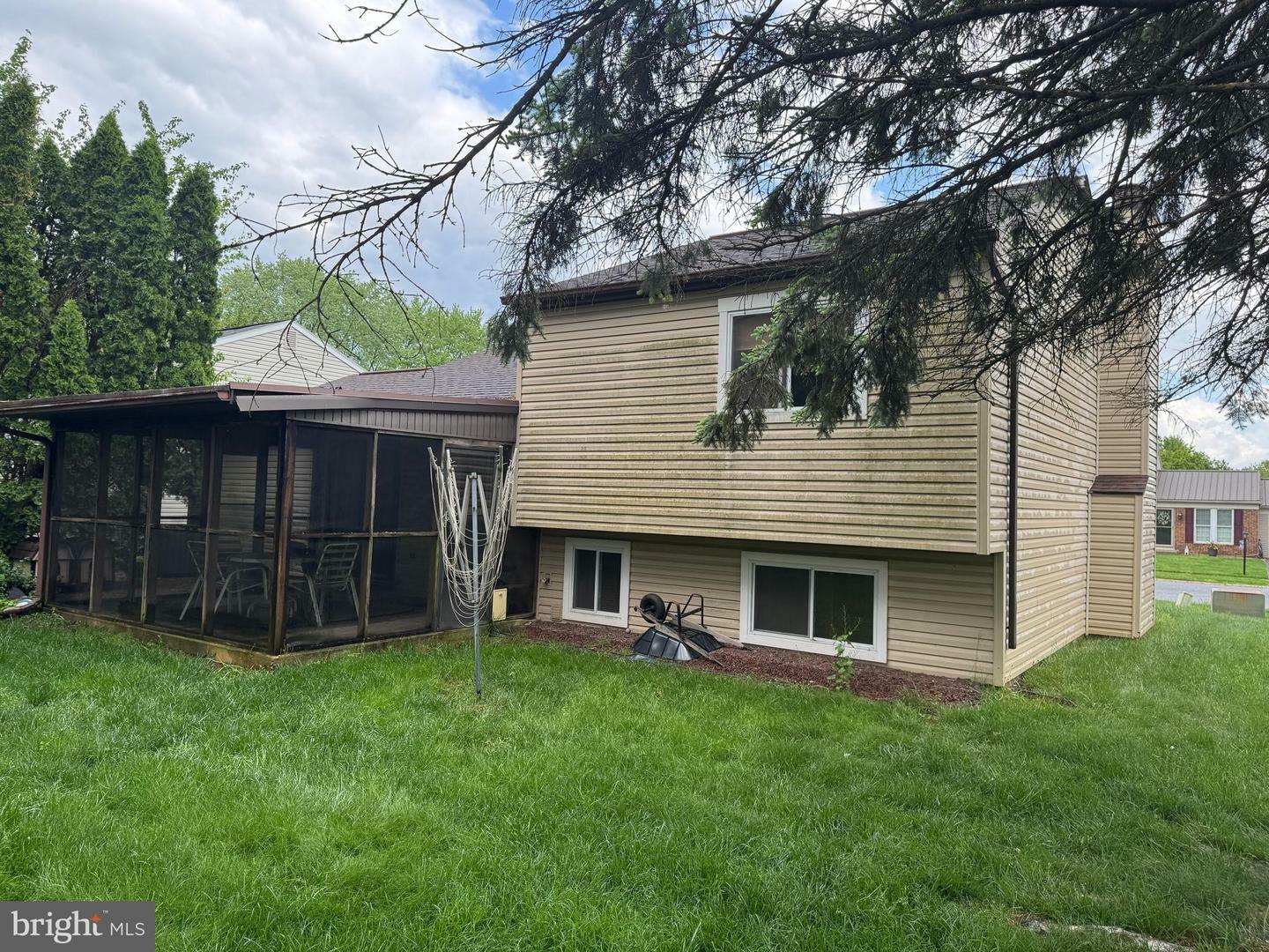 Property Photo: 2804 Pebblebrook Drive PA 17601