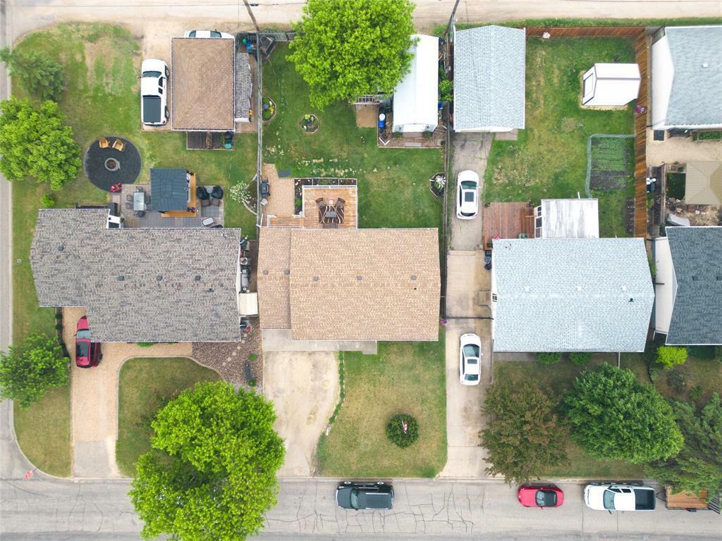 Property Photo: 120 Fifth Street South MB R0E 0C0