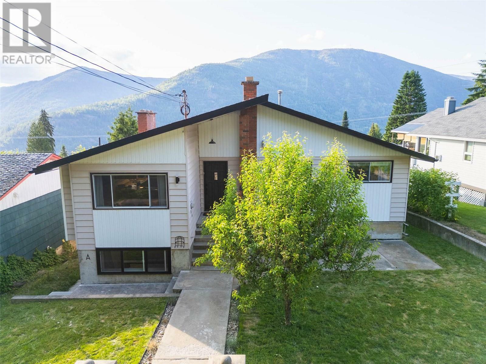 Property Photo: 605 Richards Street BC V1L 5J7