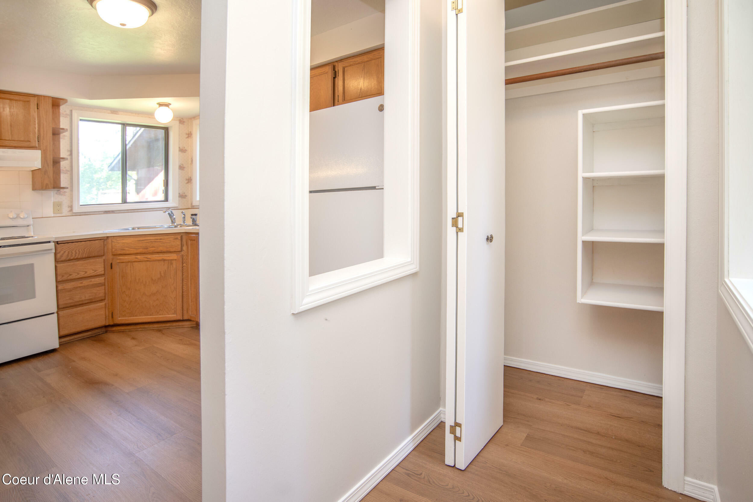 Property Photo:  1130 E Timber Ln #7  ID 83815 