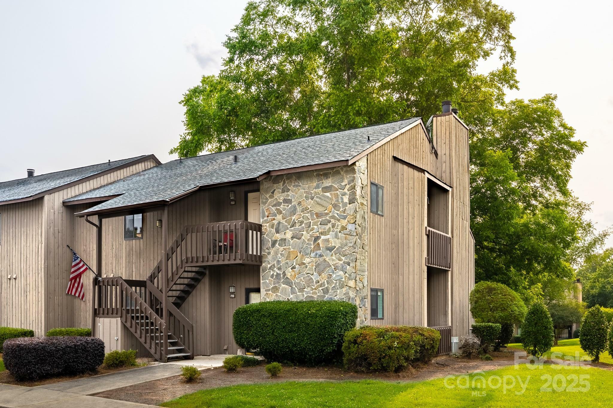 Property Photo: 712 Mallard Head Lane NC 28117