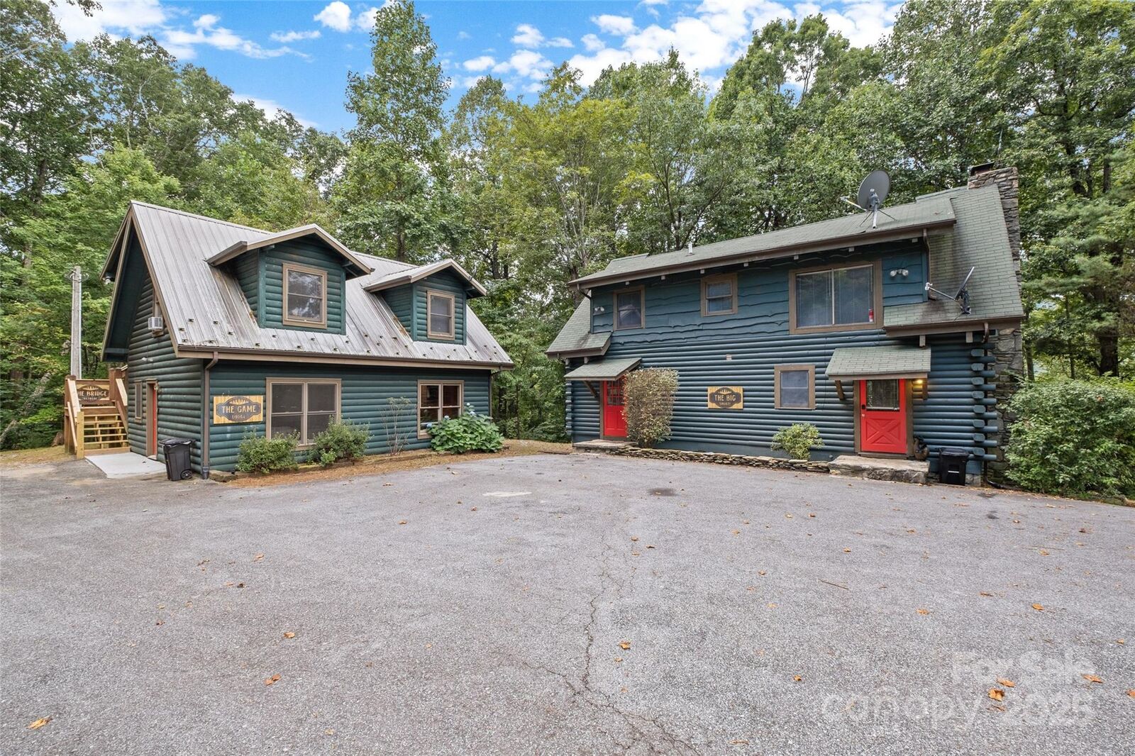 Property Photo: 214&Amp212 McKenzie Way NC 28762