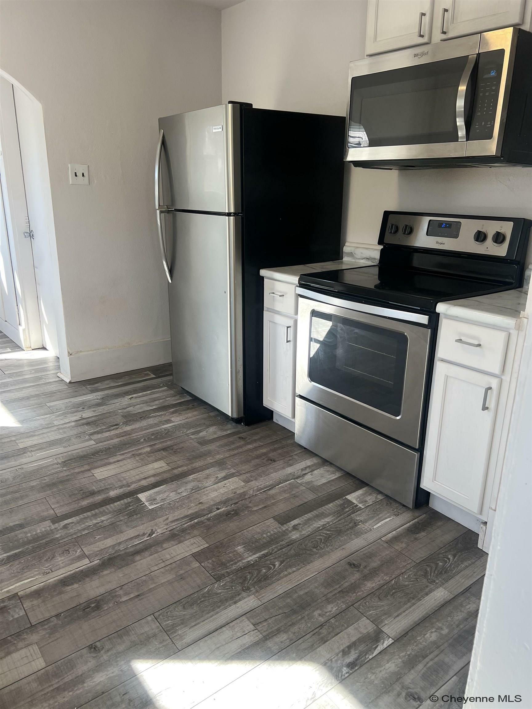 Property Photo:  3016 Ames Ct  WY 82001 