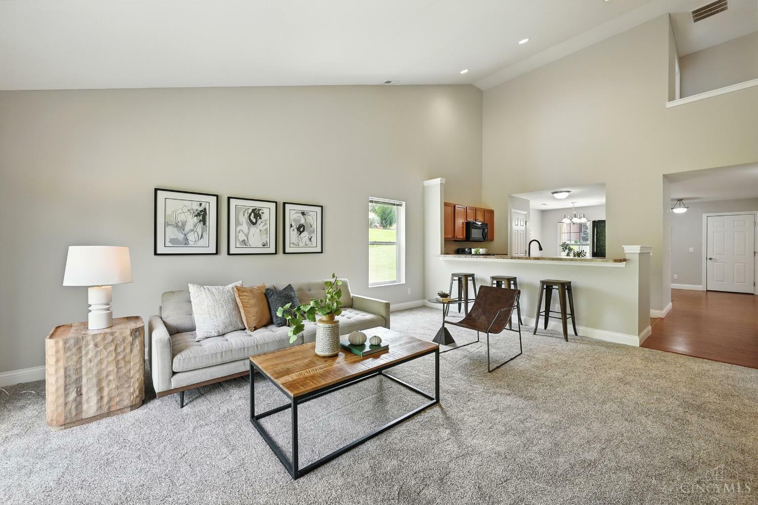 Property Photo: 6990 Aspen Point Court OH 45247
