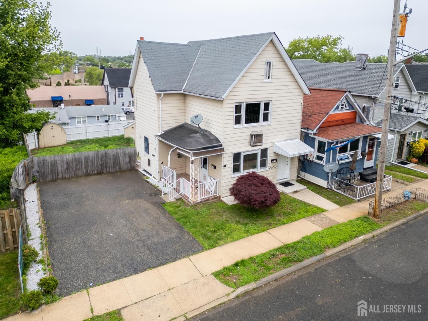 Property Photo: 422 Catherine Street NJ 08879