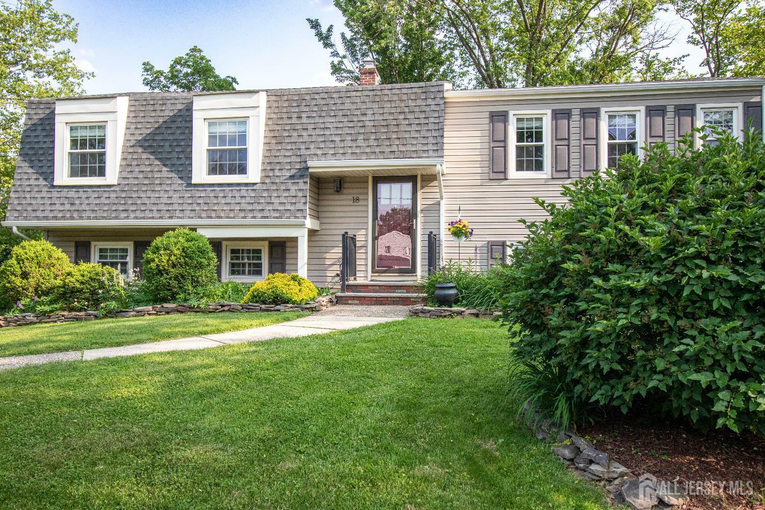 18 Nottingham Way  Hillsborough NJ 08844 photo
