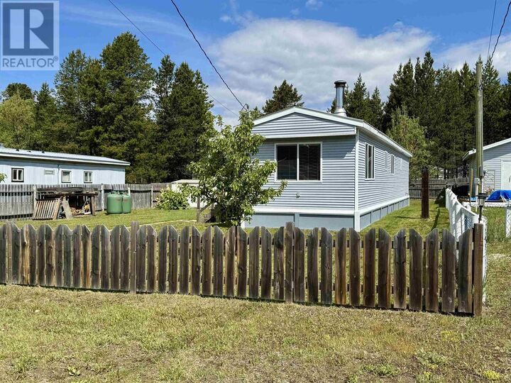 Property Photo: 970 Beaven Crescent BC V0E 2Z0