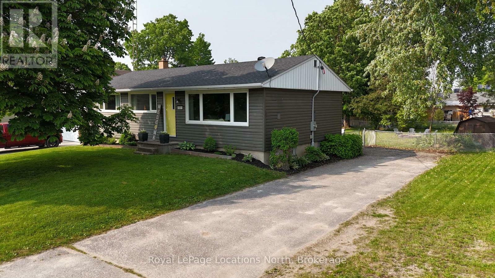 1661 George Johnston Road  Springwater (Minesing) ON L9X 2B2 photo