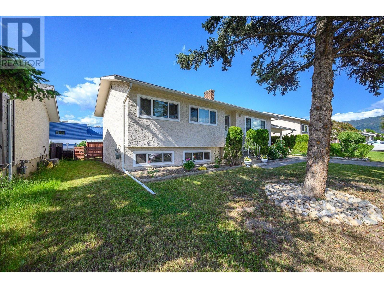 Property Photo: 3417 42 Avenue BC V1T 3J7