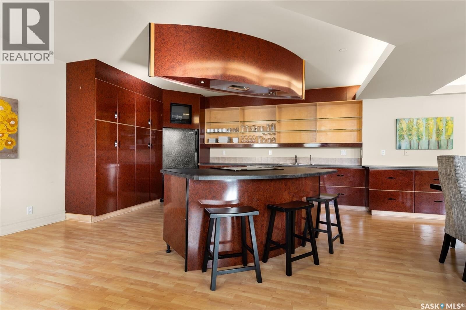 Property Photo:  300 1821 Scarth Street  SK S4P 2G9 