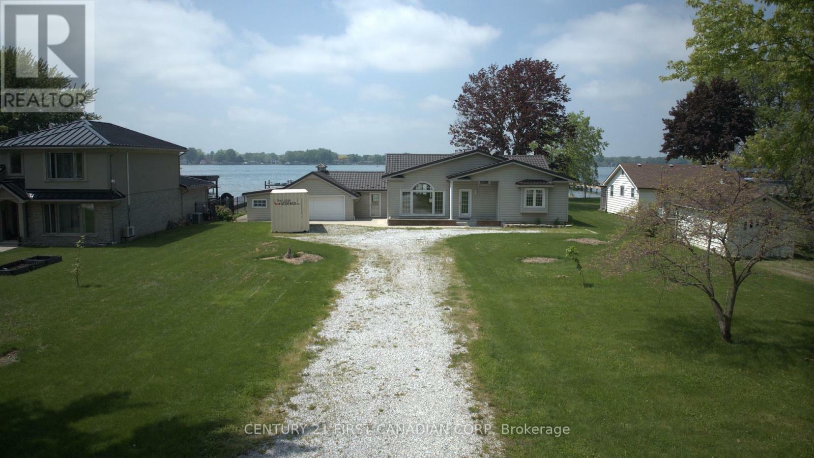 Property Photo:  3877 St Clair Parkway  ON N0P 2B0 