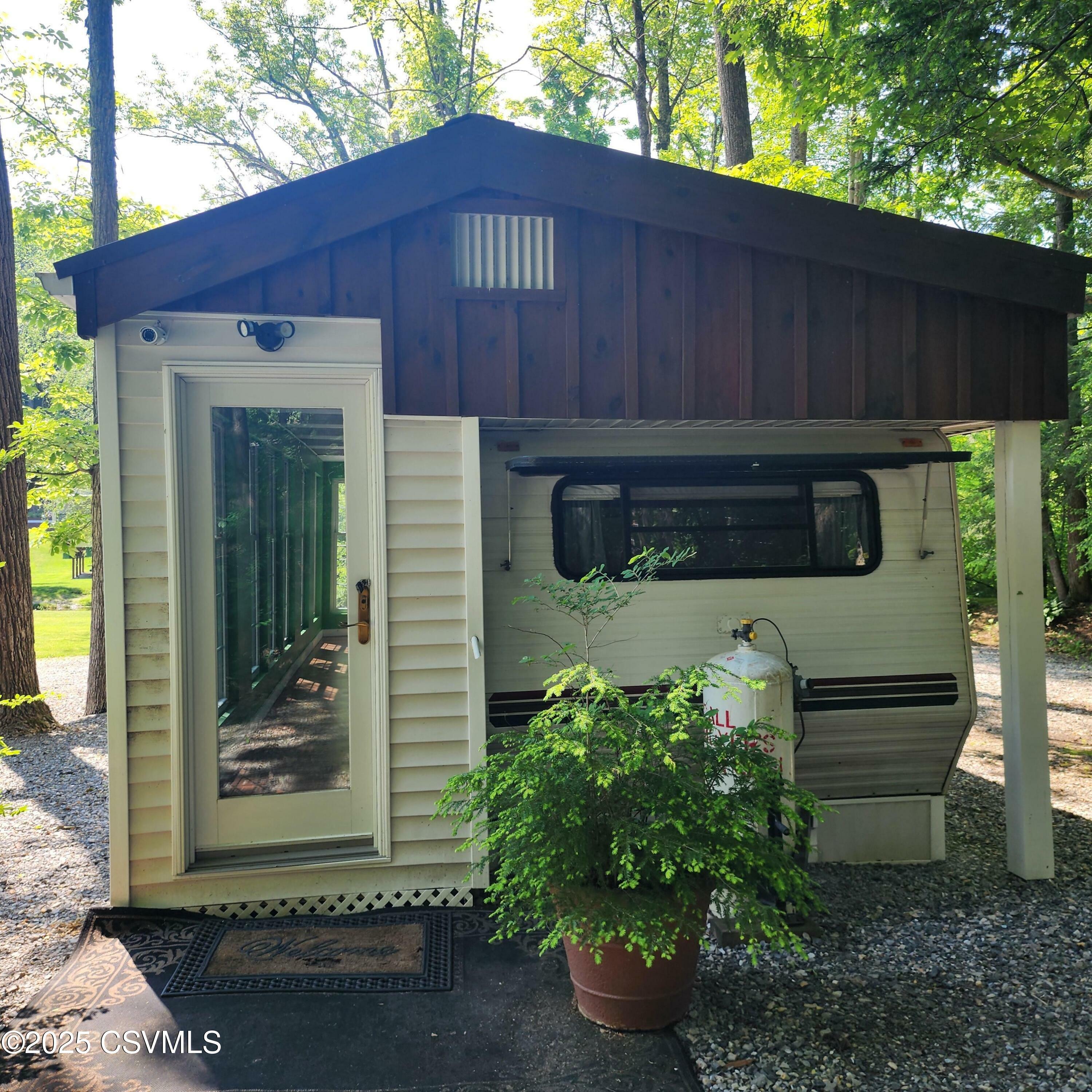 Property Photo: 810 Creek Road PA 17853