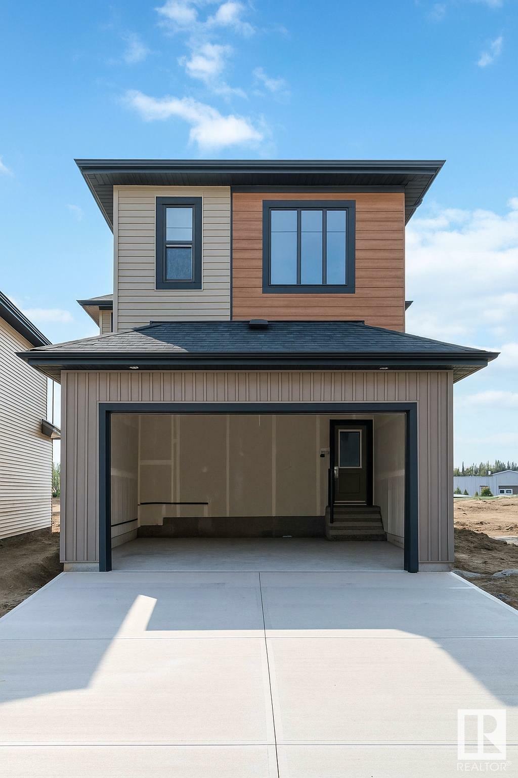 15 Tenuto Link  Spruce Grove AB T6X 0Z3 photo