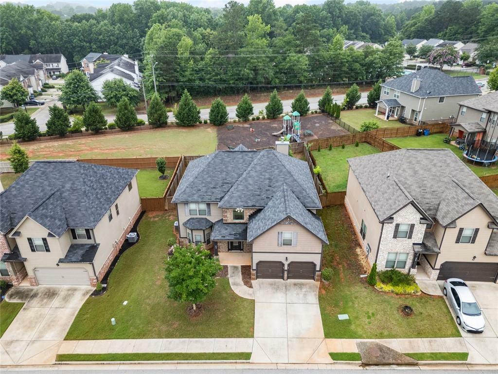 Property Photo: 212 Jetta Circle GA 30253