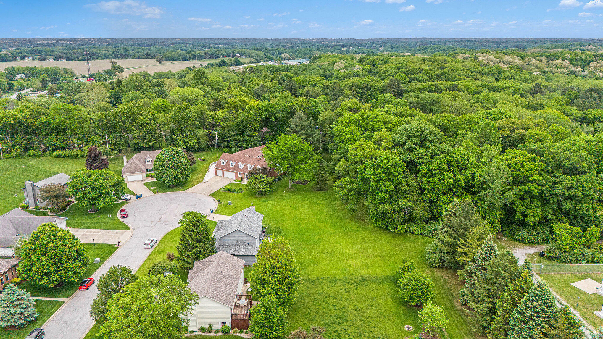 Property Photo: 426 Chadwick Circle IN 46385