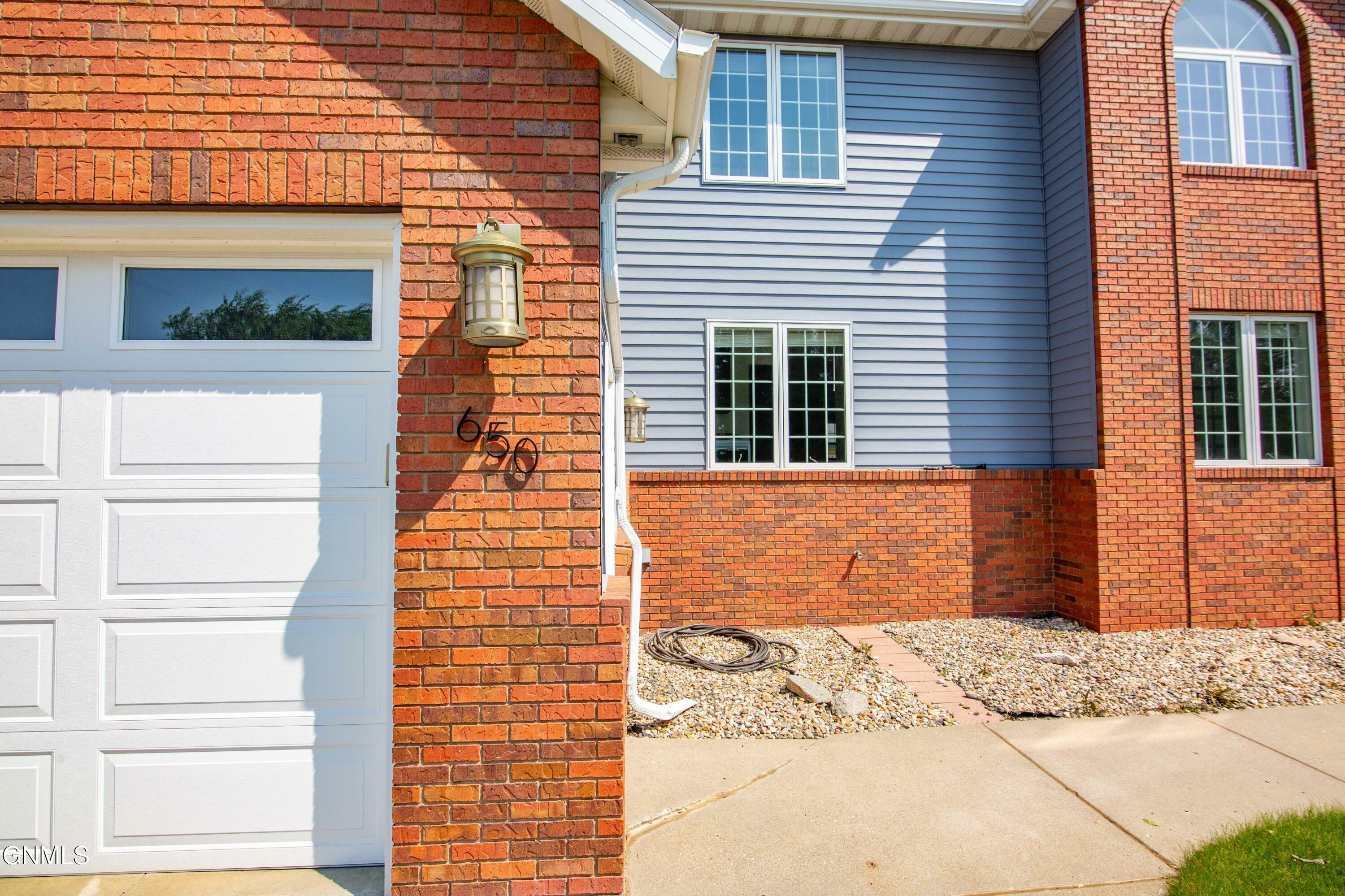 Property Photo: 650 Terrace Drive ND 58503