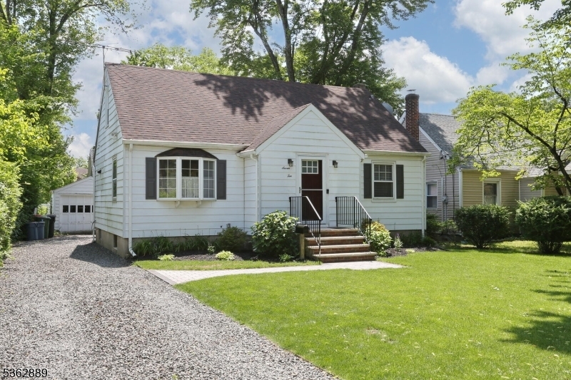 Property Photo: 710 Paramus Rd NJ 07652