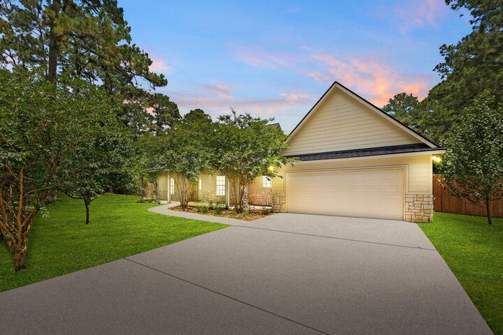 Property Photo:  40614 Rolling Forest Drive  TX 77354 